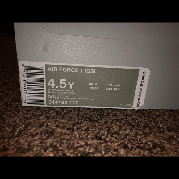 Nike Air Force 1 - Picture 4 of 4